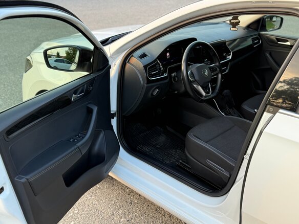 2020 Volkswagen Polo VI, белый, 1700000 рублей - вид 11