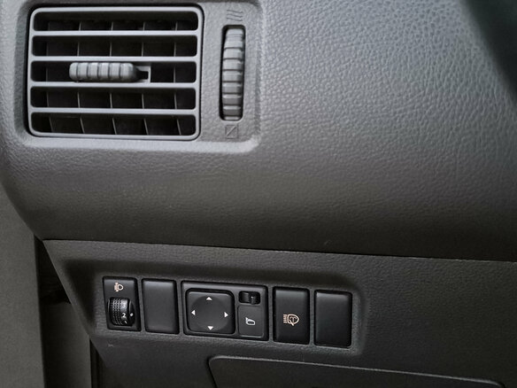2006 Nissan X-Trail I Рестайлинг, серебристый - вид 16