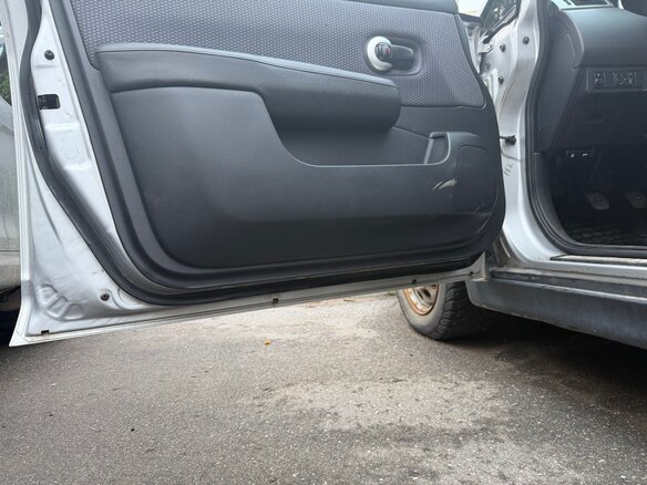2008 Nissan Tiida I, серебристый, 450000 рублей - вид 11