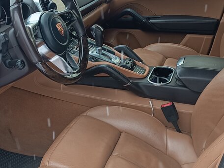 2015 Porsche Cayenne II Рестайлинг (958), коричневый, 3100000 рублей, вид 5