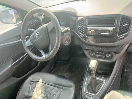 2021 Lada (ВАЗ) Vesta I, белый, 926000 рублей, вид 4
