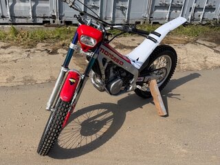 Honda Montesa COTA 4RT