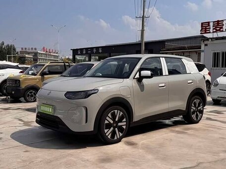 2026 Leapmotor A10 39.8 kWh, серый, 1744000 рублей, вид 1