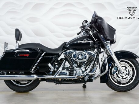 2009 Harley-Davidson Street Glide, чёрный, 899000 рублей, вид 1