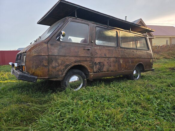 1984 РАФ 2203, коричневый, 249000 рублей - вид 10