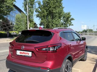 2020 Nissan Qashqai II Рестайлинг, красный, 2600000 рублей, вид 3