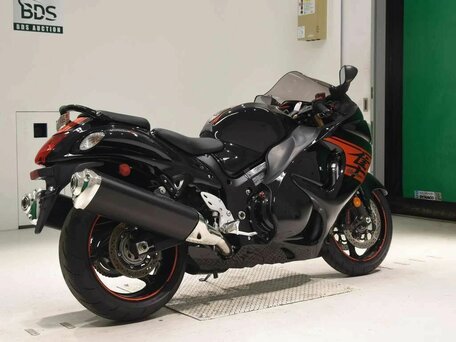 2018 Suzuki GSX 1300 R Hayabusa, чёрный, 1690000 рублей, вид 3