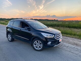 2017 Ford Kuga II Рестайлинг, чёрный, 1850000 рублей, вид 4