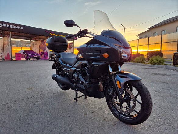 2016 Honda CTX 700, синий, 600000 рублей - вид 1