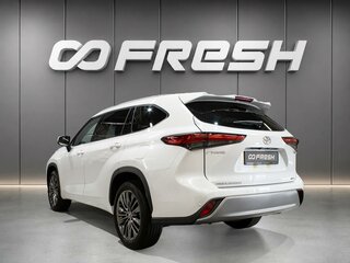 2025 Toyota Highlander IV (XU70), белый, 5700000 рублей, вид 2