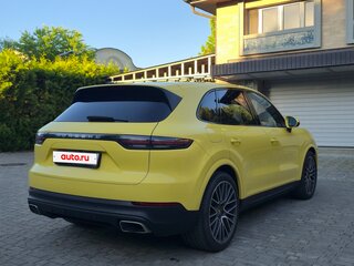 2018 Porsche Cayenne III, жёлтый, 8000000 рублей, вид 5