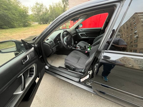 2007 Subaru Outback III Рестайлинг, чёрный, 750000 рублей - вид 8