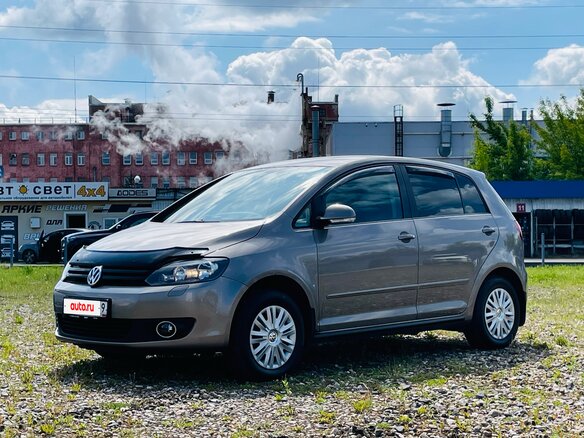 2013 Volkswagen Golf Plus II, серый, 980000 рублей