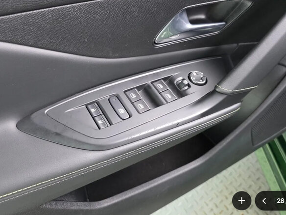 2023 Peugeot 308 III, зелёный - вид 27