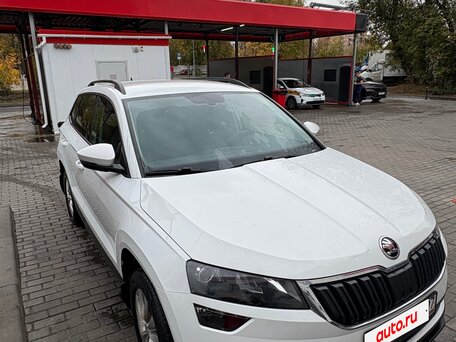 2021 Skoda Karoq I, белый, вид 3