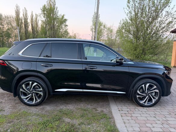2024 Geely Monjaro I, чёрный, 3520000 рублей - вид 1