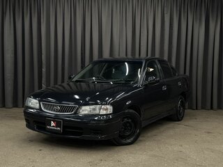 Nissan Sunny B15
