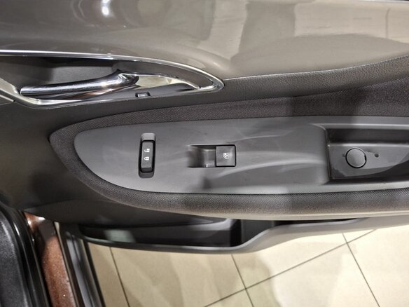 2013 Opel Mokka I, коричневый, 895000 рублей - вид 28