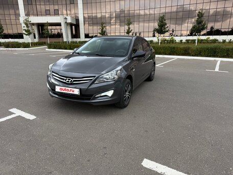 2015 Hyundai Solaris I Рестайлинг, серый, 890000 рублей, вид 2