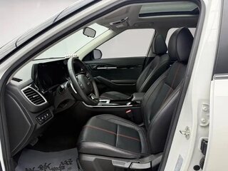 2021 Kia KX3, белый, 1530000 рублей, вид 4