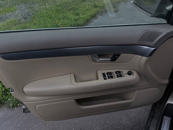2005 Audi A4 III (B7), бежевый, 660000 рублей - вид 9