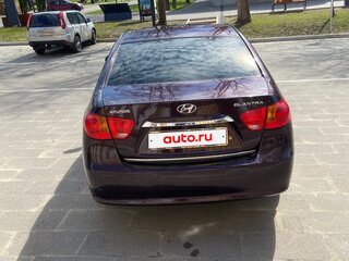 2010 Hyundai Elantra IV (HD), пурпурный, 540000 рублей, вид 4