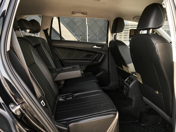 2021 Volkswagen Tiguan Allspace II Рестайлинг, чёрный - вид 6