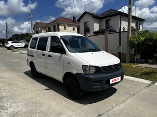 2005 Toyota Lite Ace V, белый, 650000 рублей, вид 3