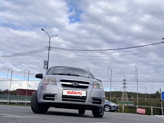 2007 Chevrolet Aveo I Рестайлинг, серебристый, 270000 рублей, вид 2
