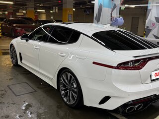 2018 Kia Stinger I, белый, 2180000 рублей, вид 3