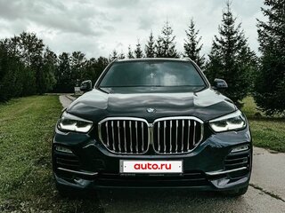 2018 BMW X5 30d IV (G05/G18), чёрный, 4600000 рублей, вид 2