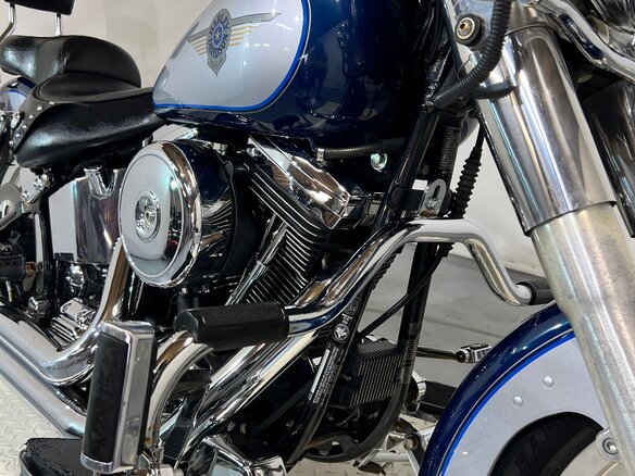 1999 Harley-Davidson Fat Boy, синий, 780000 рублей - вид 14