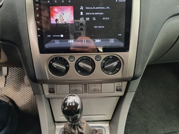 2010 Ford Focus II Рестайлинг, серебристый, 530000 рублей - вид 10