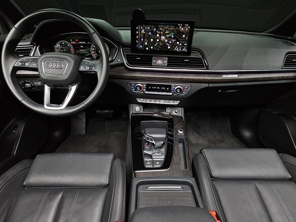 2023 Audi Q5 40 TDI II (FY) Рестайлинг, белый, 5870000 рублей - вид 5