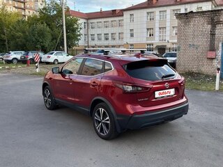 2021 Nissan Qashqai II Рестайлинг, красный, 2400000 рублей, вид 5