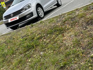 2020 Volkswagen Polo V Рестайлинг, серый, 1590000 рублей, вид 2