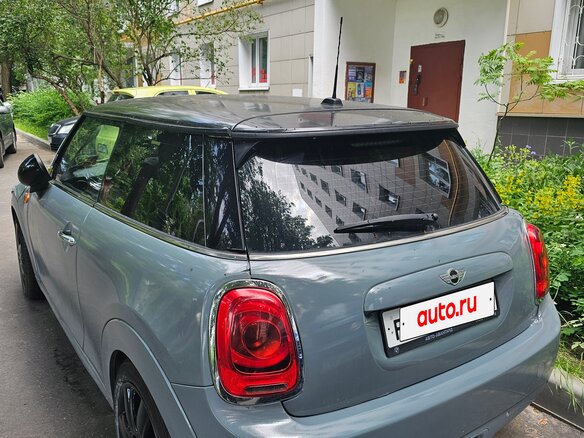 2016 Mini Hatch Cooper III (F55/F56), серый, 1500000 рублей - вид 2