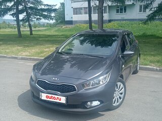 2012 Kia Ceed II, серый, 880000 рублей, вид 2