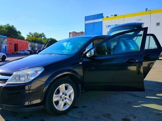 2013 Opel Astra H Рестайлинг, чёрный, 610000 рублей, вид 2
