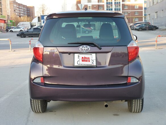 2014 Toyota Ractis II, фиолетовый, 1190000 рублей - вид 5