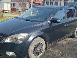 2011 Kia Ceed I Рестайлинг, чёрный, 850000 рублей, вид 1