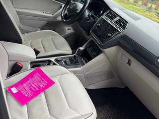 2018 Volkswagen Tiguan II, серебристый, 2890000 рублей, вид 5