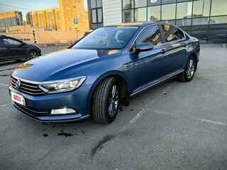 2017 Volkswagen Passat B8, голубой, 1700000 рублей, вид 1