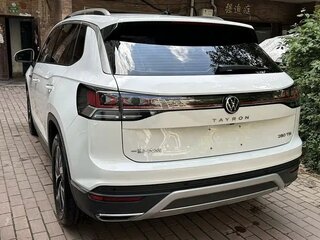 2023 Volkswagen Tayron I Рестайлинг, белый, 2200000 рублей, вид 4