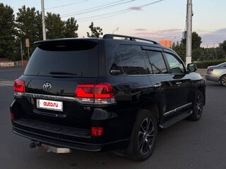 2020 Toyota Land Cruiser 200 Series Рестайлинг 2, чёрный, 6550000 рублей, вид 2