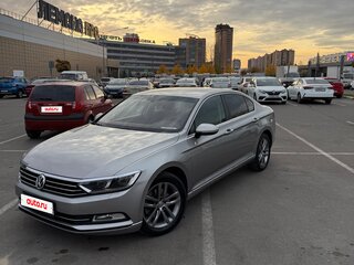2017 Volkswagen Passat DSG6 B8, серебристый, 2100000 рублей, вид 1