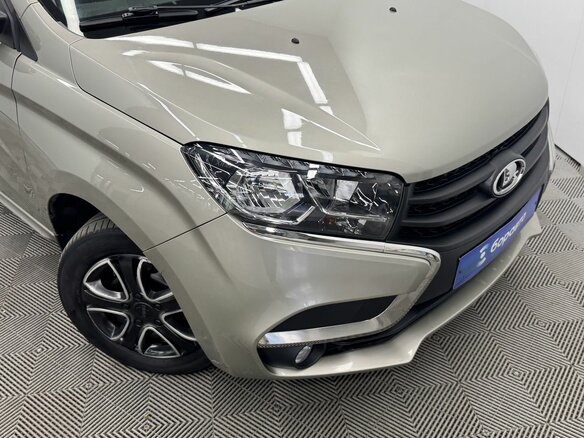 2019 Lada (ВАЗ) XRAY I, серый, 650000 рублей - вид 3