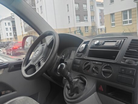 2011 Volkswagen Constellation, белый, 950000 рублей, вид 5