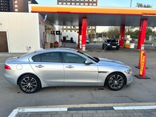 2018 Jaguar XE I, серебристый, 1900000 рублей, вид 4