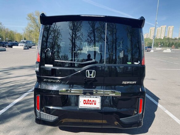 2017 Honda Stepwgn Spada V Рестайлинг, чёрный, 2390000 рублей - вид 4